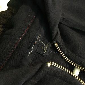 Tommy Hilfiger sweater